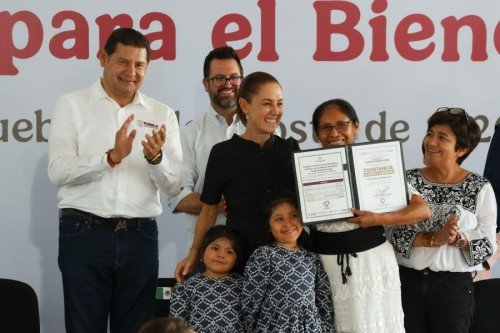 El Programa de Vivienda beneficiar&aacute; a 12 millones de familias; es un cambio profundo, somos uno mismo el pueblo y el gobierno: Sheinbaum