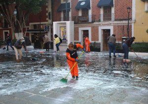 Ciudadanía y gobierno limpias espacios públicos en Puebla capital