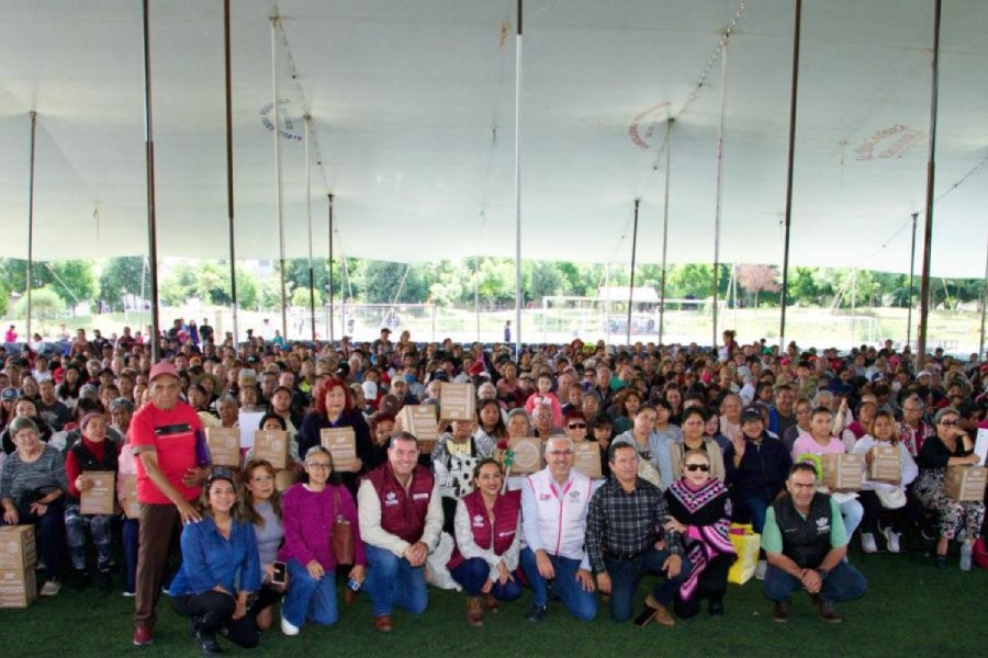 Lleva Gobierno de Pepe Chedraui programa &ldquo;Alimentaci&oacute;n Imparable&rdquo; a San Felipe Hueyotlipan