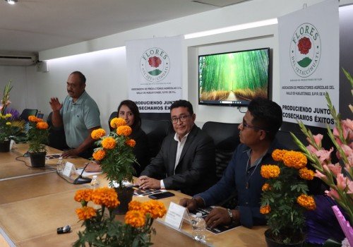 Presentan Festival &ldquo;Flores del Iztacc&iacute;huatl&rdquo; en el Congreso del Estado