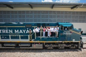 Anuncia Sheinbaum llegada de las primeras 12 locomotoras del Tren Maya de Carga; se inaugura en 2027