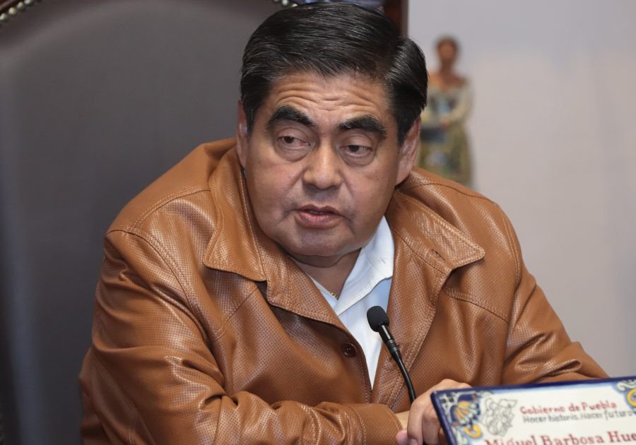 Anuncian homenaje para Barbosa; asistir&aacute; L&oacute;pez Obrador