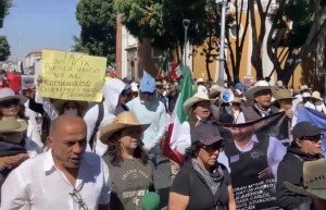 Derecha desbordada, Estado en combate