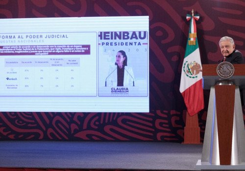 Celebra AMLO resultados de encuestas sobre reforma judicial
