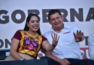 Ante más de 10 mil cholultecas y con el respaldo de Alejandro Armenta, Tonantzin Fernández encabeza su gran cierre de campaña en San Pedro Cholula