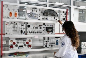 CU2: referente en innovación científica y formación de alta especialidad