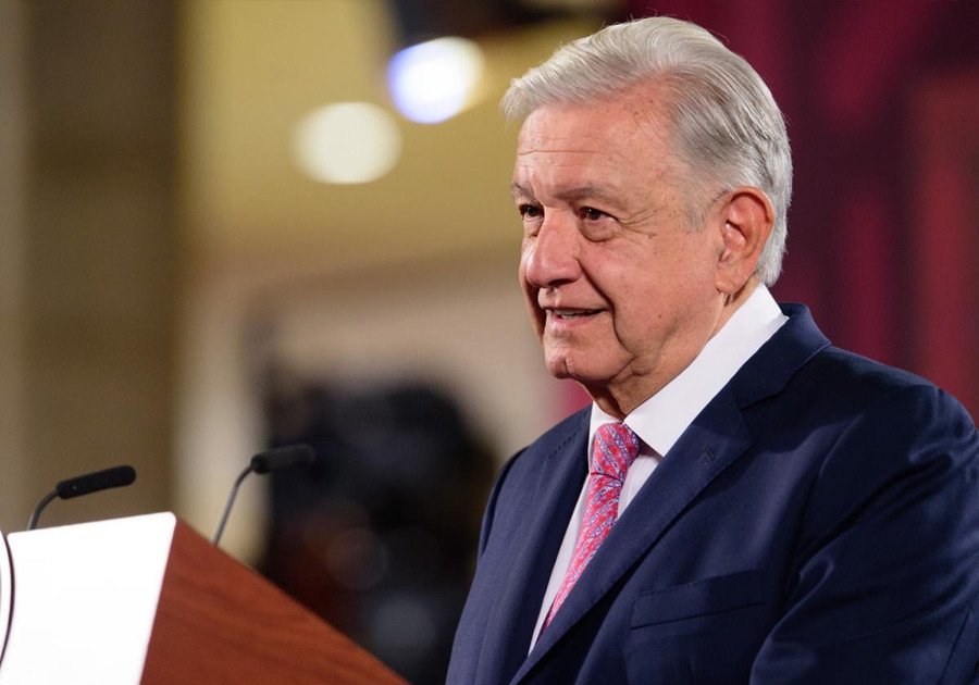 Presume AMLO cierre de sexenio con peso fuerte