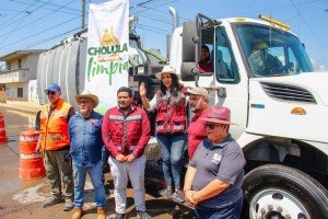 Tonantzin Fern&aacute;ndez impulsa jornada de limpieza en Santiago Mixquitla