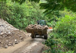 Carreteras dañadas por huracán Grace 