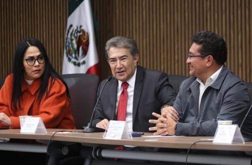 Diputadas y diputados sostienen reuni&oacute;n con el Secretario de Salud del Estado