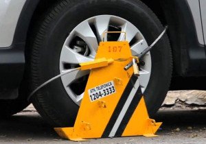 Llegan “arañas” inmovilizadoras para zona de parquímetros