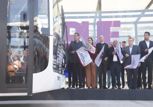 Fortalece de Sergio Salom&oacute;n conectividad; inicia sistema metropolitano de transporte