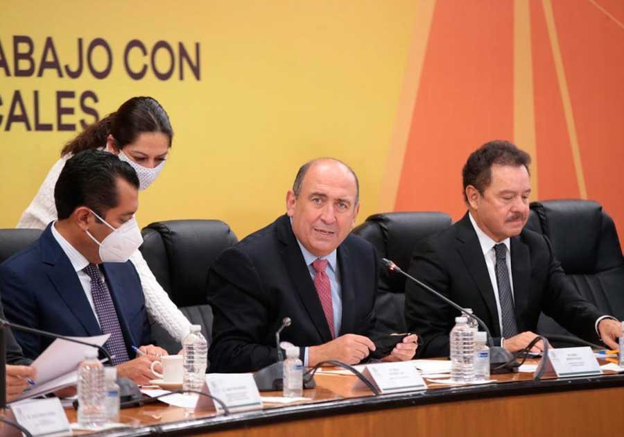 Coquetea el PRI con reforma el&eacute;ctrica de AMLO