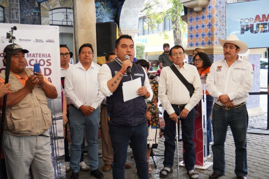 ⁠Jornada &ldquo;Por Amor a Puebla&rdquo; acerca programas y servicios de beneficio para la poblaci&oacute;n