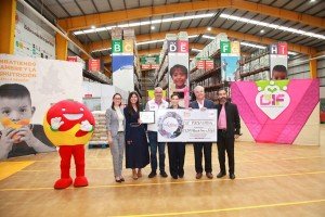 Entrega MariElise Budib donativo de 14 mil kilos de arroz y frijol al Banco de Alimentos Cáritas