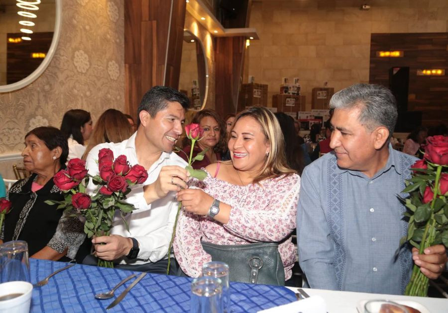 Festeja el Ayuntamiento de Puebla a las madres trabajadoras