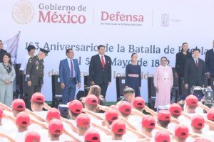 Alejandro Armenta llama a resistir el neoconservadurismo en Puebla