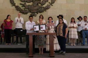 Benito Ju&aacute;rez vive en la Cuarta Transformaci&oacute;n: Claudia Sheinbaum