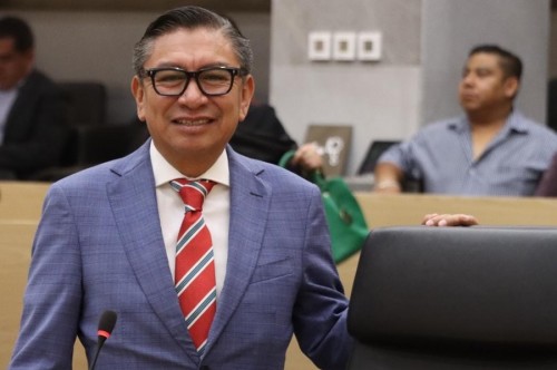 Diputado José Luis Figueroa propone permiso laboral con goce de sueldo para que madres y padres acompañen la educación de sus hijas e hijos