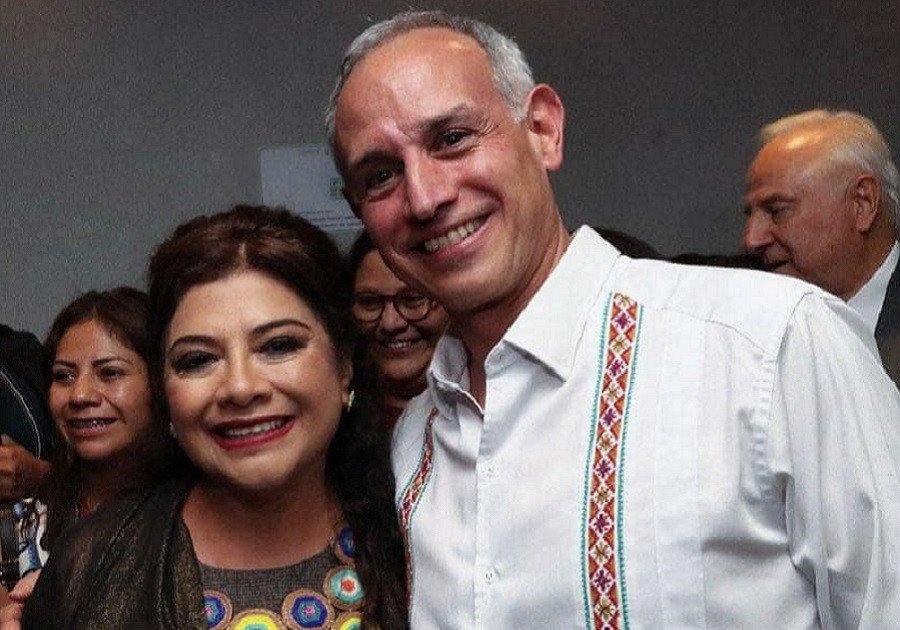 Aferrarse con u&ntilde;as