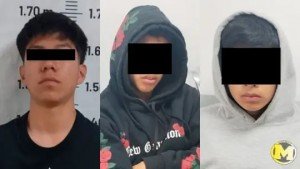 Detienen a tres por presunto robo de pertenencias a un transe&uacute;nte