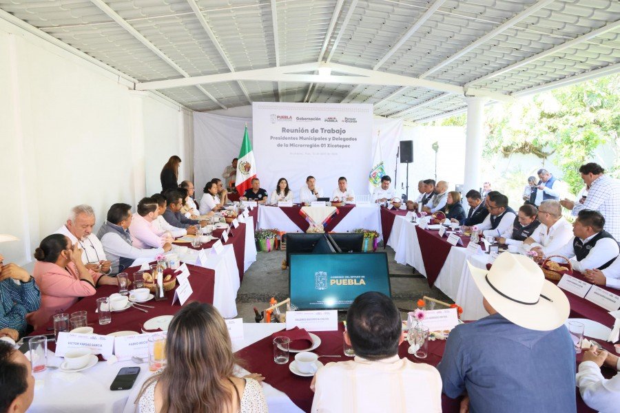 Obras que sirvan al pueblo, prioridad de Gobierno de Puebla y municipios