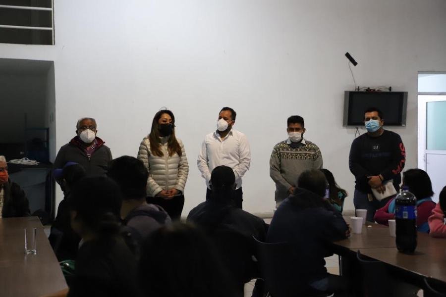 Celebra DIF Municipal el fin de a&ntilde;o en su dormitorio
