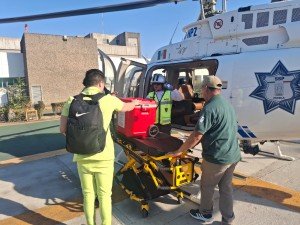 Gobierno estatal coordina traslado a&eacute;reo de &oacute;rganos para trasplante en CDMX