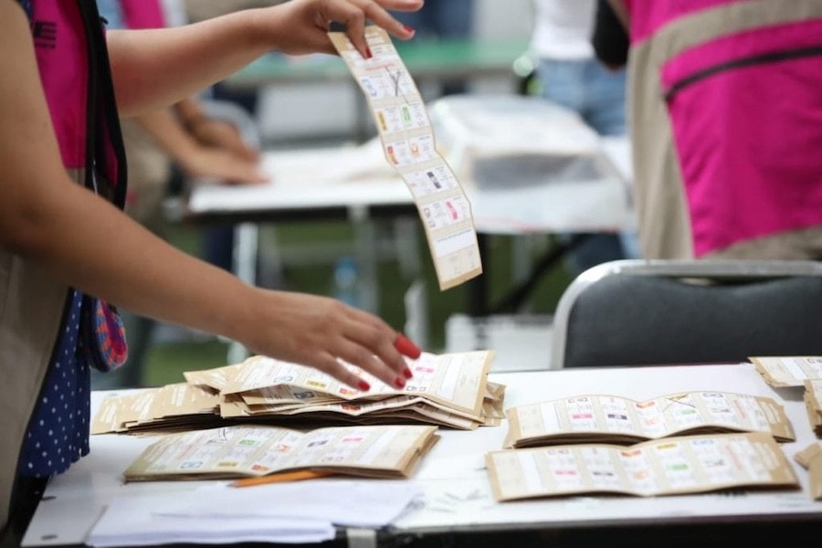 La reelecci&oacute;n ya est&aacute; sobre la mesa