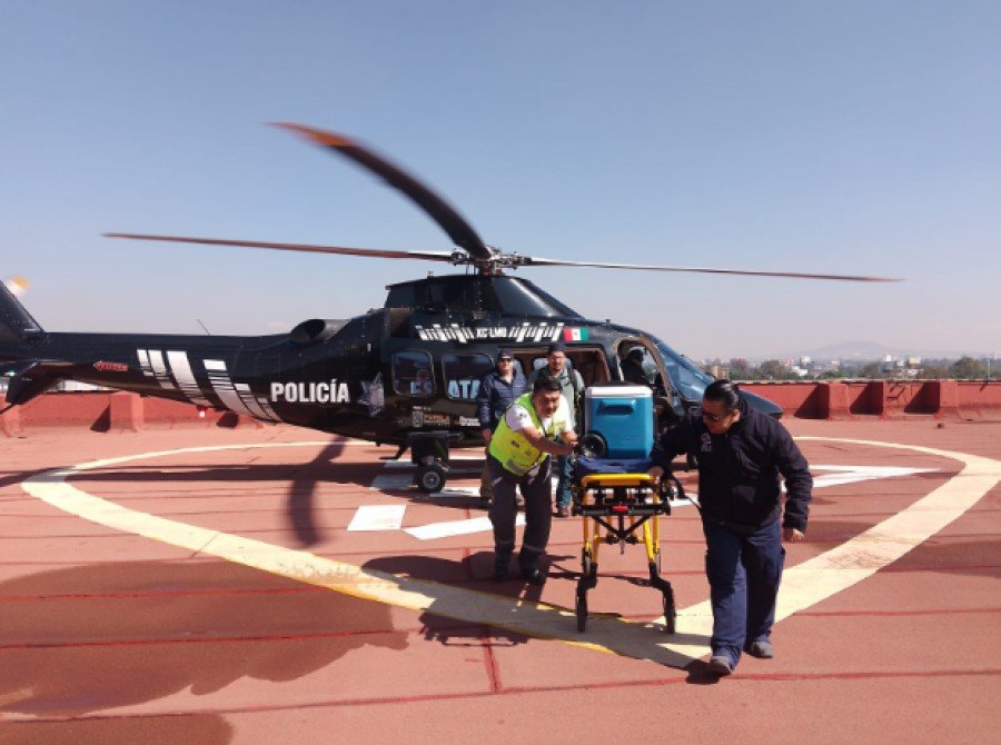 Puebla realiza traslado aéreo de hígado para trasplante en Ciudad de México