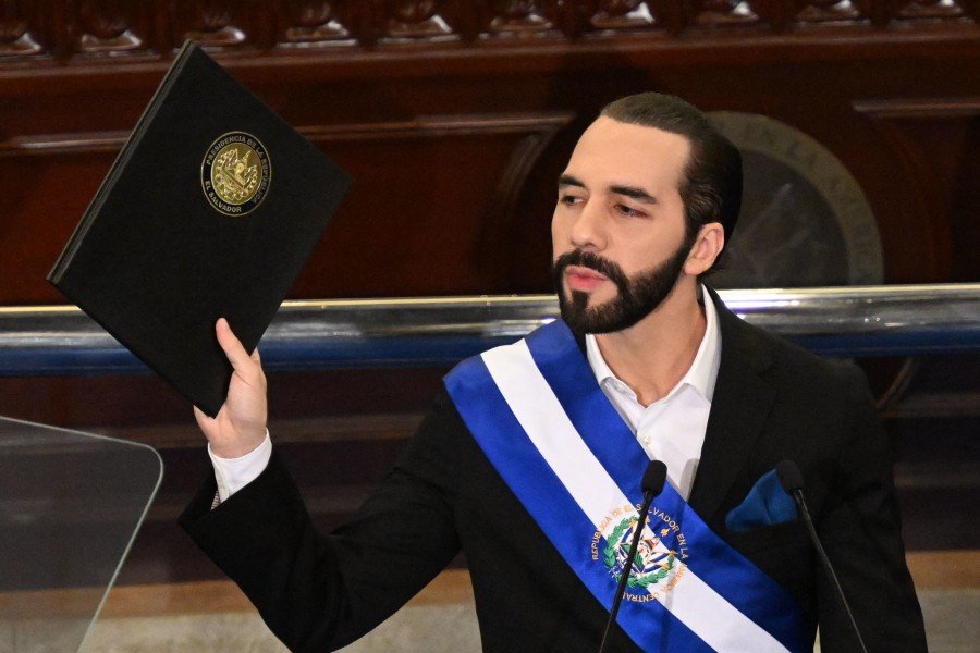 El Salvador aprueba cadena perpetua para criminales en hist&oacute;rico debate legislativo