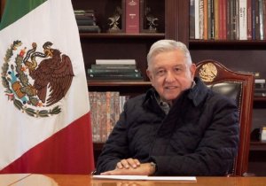 Sin influyentismo, a pobres como a ricos, se aplicará vacuna: AMLO