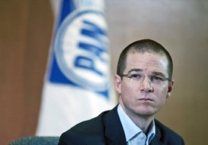 Investiga UIF a Ricardo Anaya por acusaciones de Lozoya