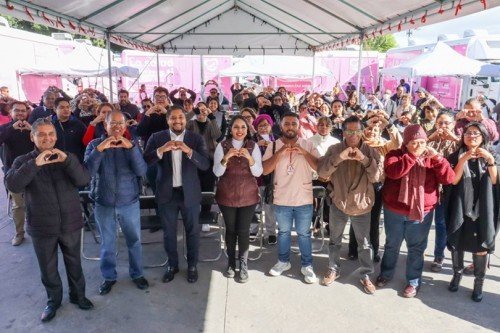 M&aacute;s de mil cholultecas atendidos durante la Caravana de la Mujer