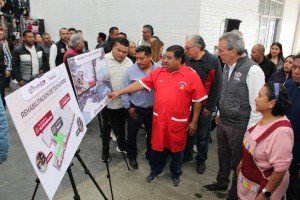 Cumple Pepe Chedraui compromiso con comerciantes del Mercado Independencia