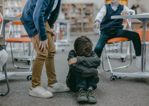 Especialista alerta por fenómeno de suicidio entre menores de edad