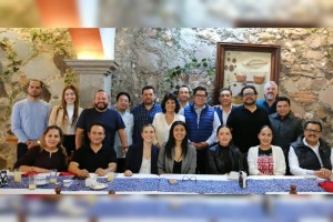 Gaby &ldquo;La Bonita&rdquo; S&aacute;nchez llama a la unidad entre empresarios y ciudadan&iacute;a para fortalecer a Puebla