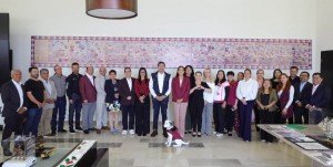 Ariadna Montiel sostiene encuentro con militantes de Morena en Puebla