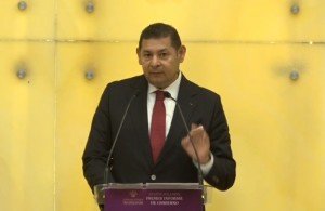 Freno al saqueo al que estuvo sometido Puebla: Armenta