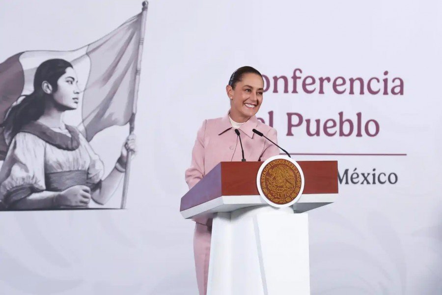 Sheinbaum destaca incremento de 216% en Becas del Bienestar 2019-2026