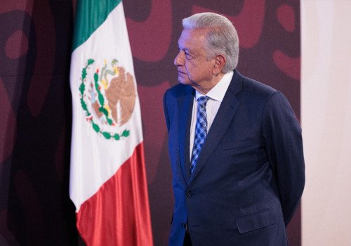 Rechaza AMLO endurecimiento de su pol&iacute;tica migratoria