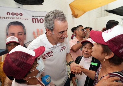 Se re&uacute;ne Pepe Chedraui con fundadores de Morena