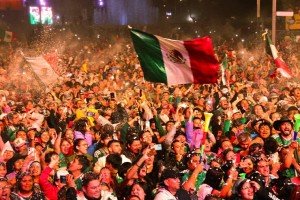 Mueren tres personas durante festejos por triunfo de México en Paseo de la Reforma
