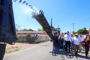 Carretera Iz&uacute;car-Los Limones acerca oportunidades y conecta comunidades