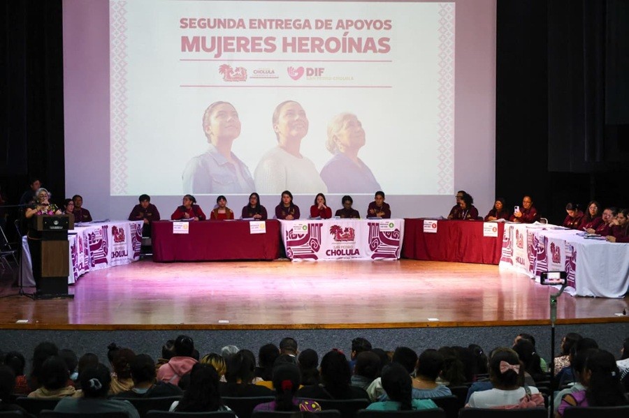 Con Tonantzin Fern&aacute;ndez, las mujeres cholultecas reciben apoyo para fortalecer su autonom&iacute;a y empoderamiento