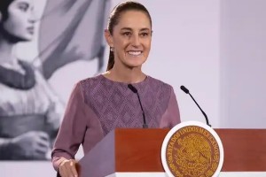 No hay sanci&oacute;n a memes ni a la s&aacute;tira pol&iacute;tica, sino al delito de fraude utilizando un logotipo de gobierno: Claudia Sheinbaum