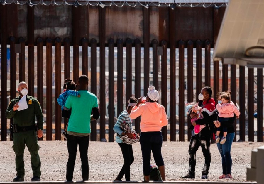 Eleva Covid-19 éxodo migrante hacia EU