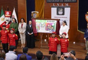 Reconocen 10 años de la Procuraduría de Protección a Niñas, Niños y Adolescentes con billete de Lotería Nacional