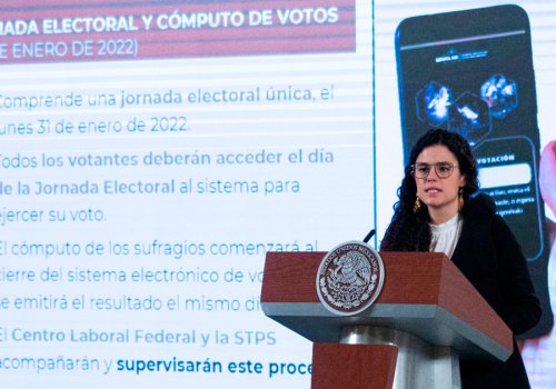 Más de 89 mil empleados de Pemex votarán por nuevo dirigente