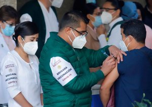 Comienza el registro de vacuna anticovid para cincuentones